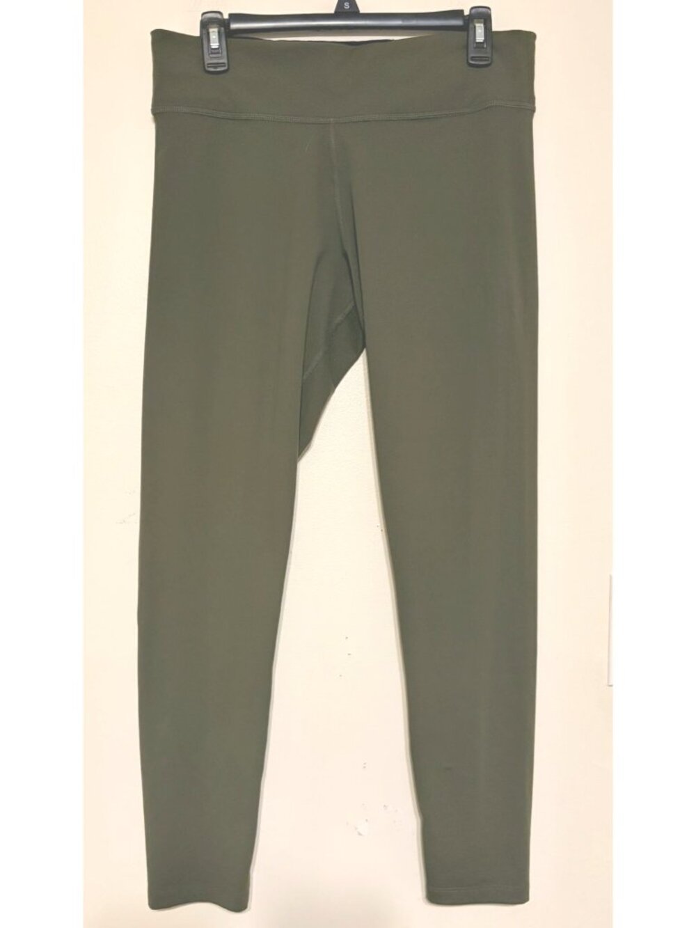 PINK Victoria's Secret Ultimate Olive Green Straight Leg Leggings Size Large